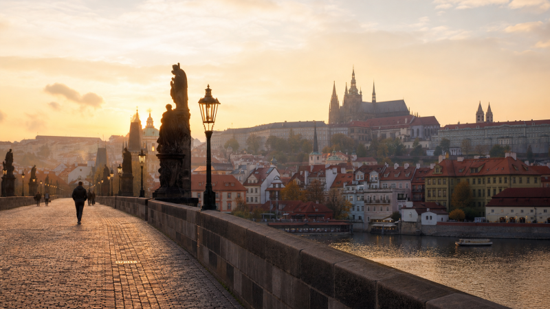 Charles Bridge and Prague Castle at sunrise
